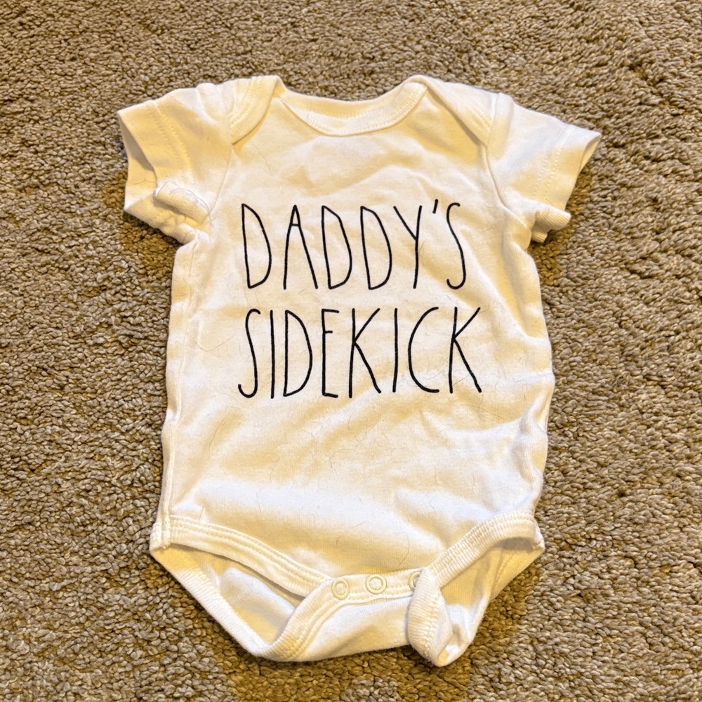 Rae Dunn White 'Daddy's Sidekick' Bodysuit